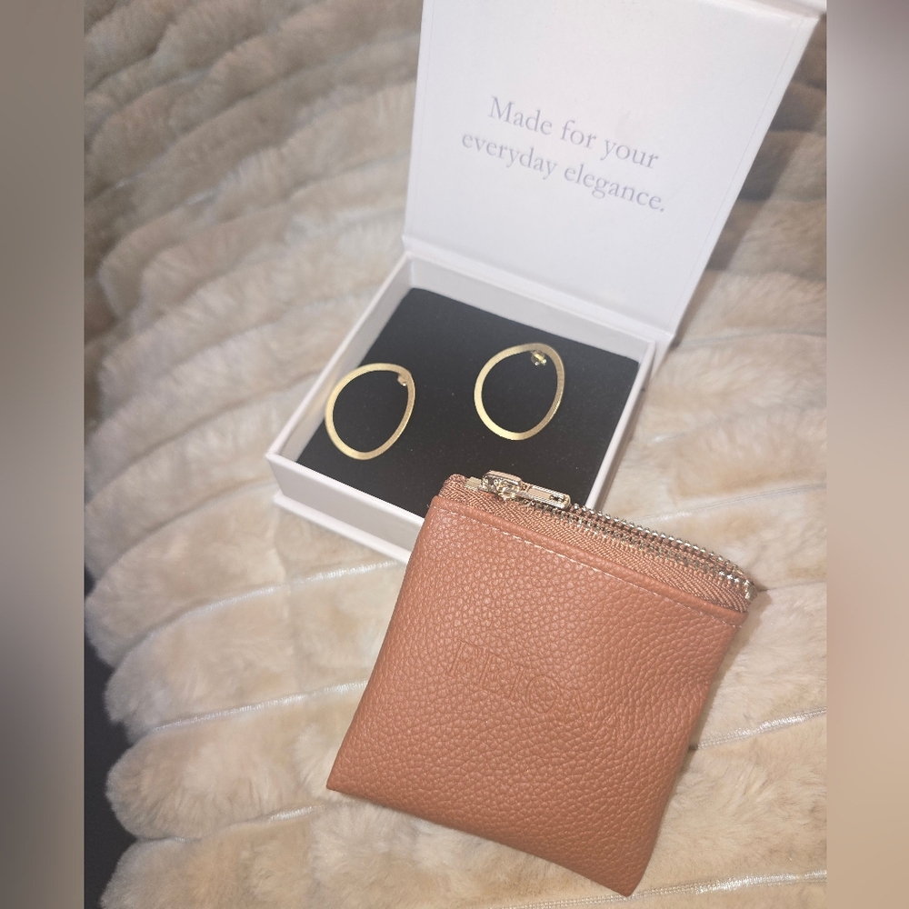 Gold Hoop Earrings with Tan Leather Pouch